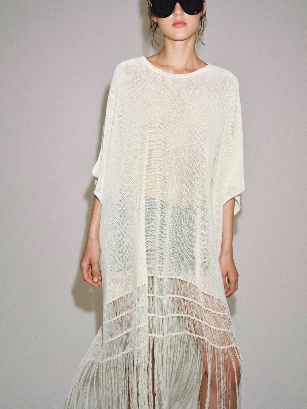 NWT Zara White Fringe Knit Tunic Beach Poncho Cover-Up Light Ecru 9874/022 - Picture 2 of 7